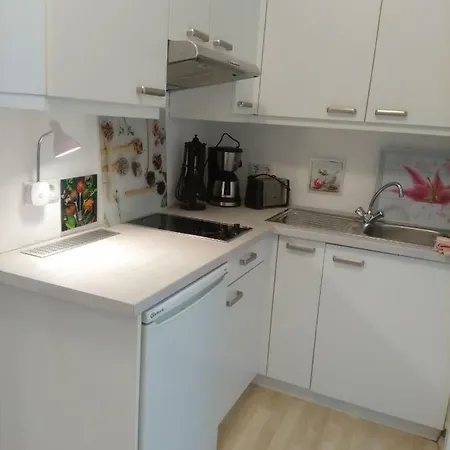 Fewo Apartment *
